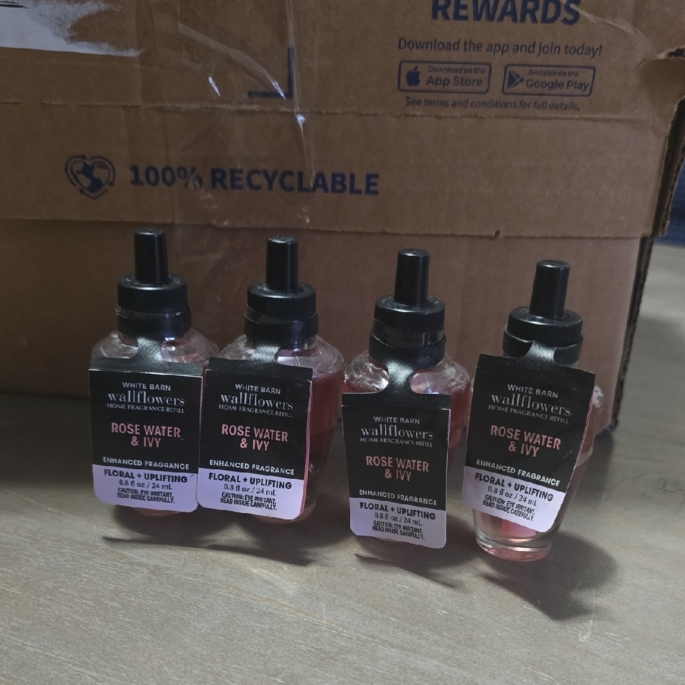 Bath & Body Works Rose Water & Ivy Wallflowers